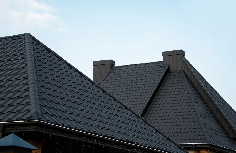 หลังคาทรงปั้นหยา (Hip Roof)